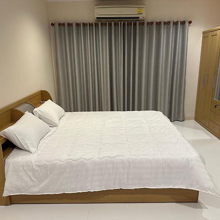 Country Complex Bangna Aparthotel Bangkok Eksteriør bilde