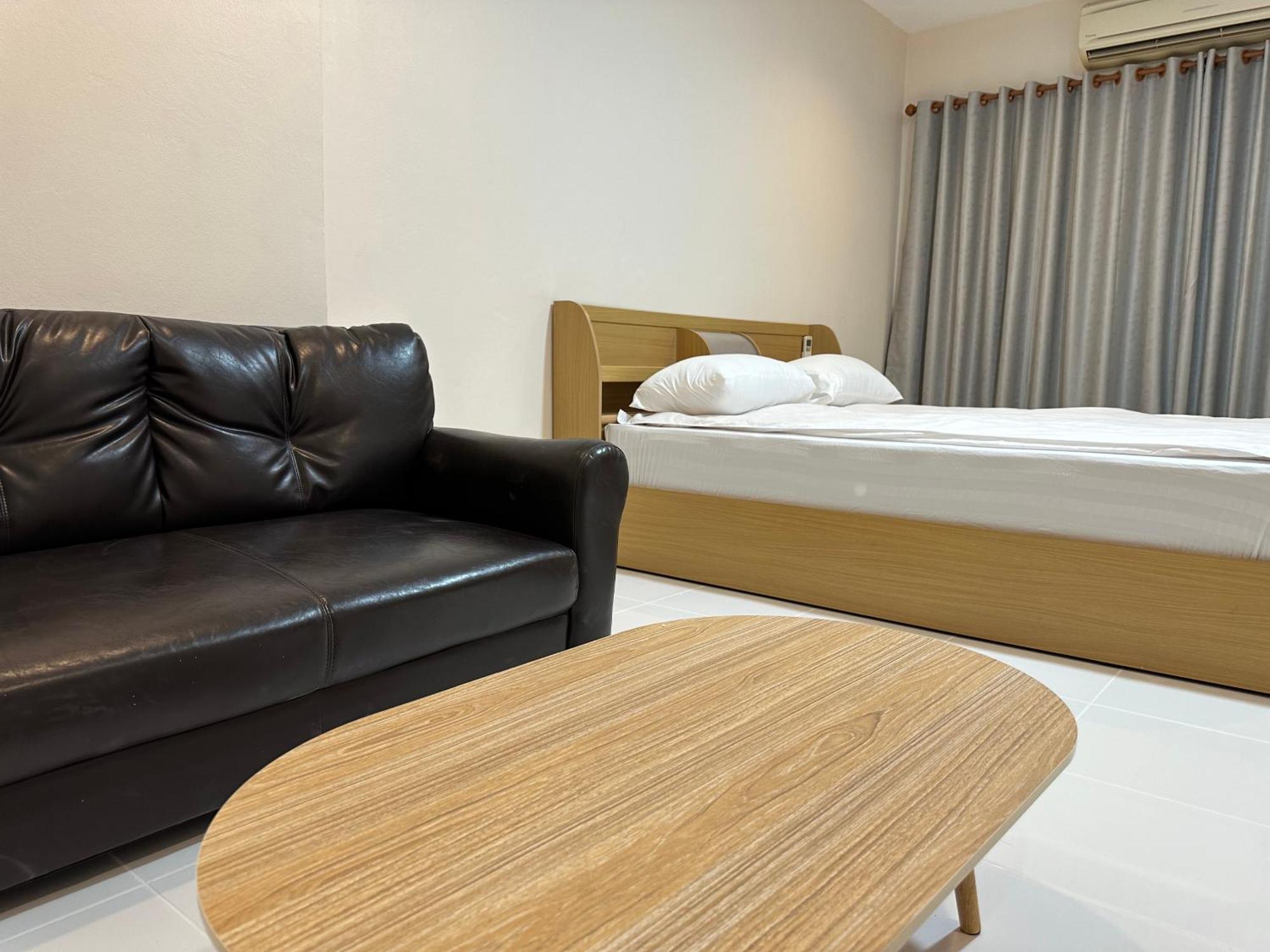 Country Complex Bangna Aparthotel Bangkok Eksteriør bilde